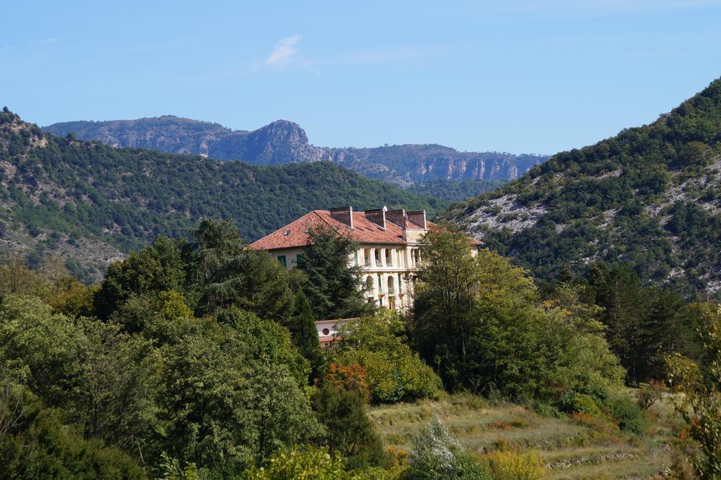 Studio De Charme-Le Palais Du Golf Sospel Exteriör bild